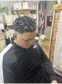 ホワイトメッシュ、極道パーマ