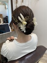 ルヴェール 茜部店(LeVert) 卒業式アレンジ