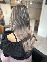 ラフ(LAFF)&nbsp;#バレイヤージュ#ハイトーンカラー#レイヤーカット#艶髪