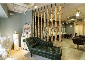 バンブーマテリアル(bamboo material)の写真/下丸子徒歩2分の大人女性専門サロン"bamboo material"。落ち着いて洗練された空間で贅沢なサロンタイムを。