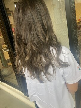 フィゼル 福島店(fizelle) カーキグレージュ＊いけもとみお