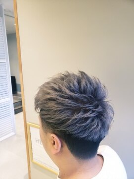 アーサス ヘアー デザイン 上越店(Ursus hair Design by HEADLIGHT) ベリーショットシルバー