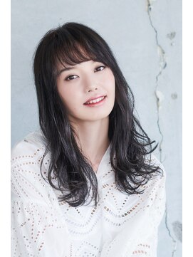 アッシュ 行徳店(Ash) スウィングカールで飾りすぎない大人っぽさ