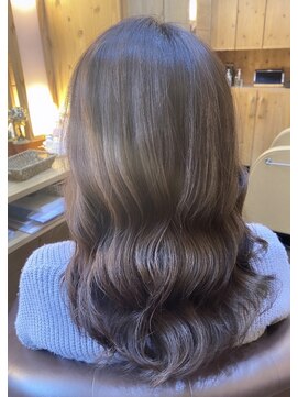 アイズ(aiz) シークレットハイライトで上品に韓国風巻き髪♪