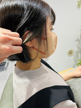 ビス ヘア アンド ビューティー 西新井店(Vis Hair＆Beauty) 20代30代ウルフインナーカラー立体感小顔丸み乾かすだけ