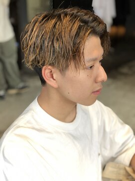 アジトフォーメン(Ajito for men) センターパートツーブロ