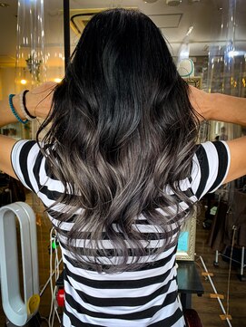 ライフ 忍ケ丘店(Lyfe) グラデーションカラー_ショコラアッシュヘルシースタイル_300