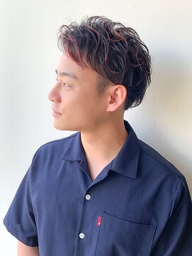 オーバルヘアー ルポ(OVAL hair repos) 2ブロック×赤メッシュ