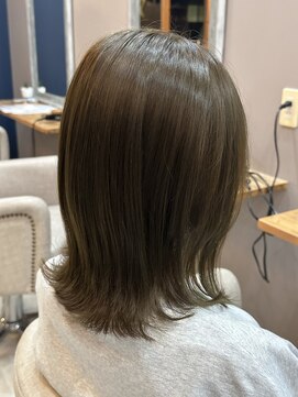 アンチ(ANTI) オリーブカラー