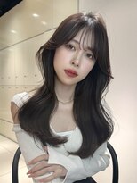 韓国ヘア/顔周りレイヤースタイル