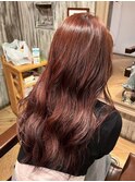 艶髪ピンク・レッド系カラー・輝きとハリのある大人美髪