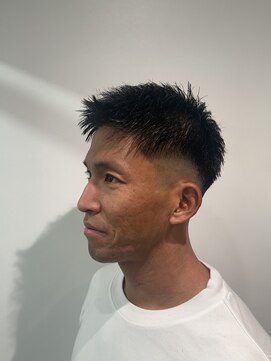 リバティシェアバーバー 銀座(LIBERTY SHARE BARBER) ミドルフェードスタイル