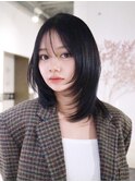 顔周りレイヤーミディアム韓国ヘア_ba535791