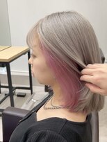 ユウル 横浜(juhl.)&nbsp;ツートンカラーグレージュカラーインナーカラーイヤリングカラー