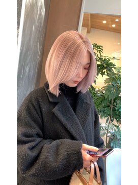 テラ 仙台(Tera) ホワイトピンク ピンクカラー 桜色 桃色