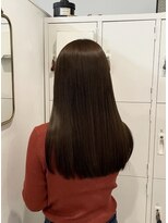 エイチ 梅田(H)&nbsp;髪型ミディアムルーツカラーマッシュウルフ裾カラー40代髪型