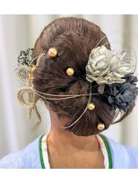 マニス(manis)&nbsp;二十歳の集い リボンヘア