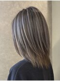 レイヤーカットミルクティーベージュブリーチなしダブルカラー