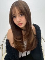 ヒュエ 表参道(Hue) ミディアムレイヤー/顔周りレイヤー/レイヤーカット._.