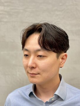 サームマン 人形町(SARM MAN) ナチュラルセンターパート×刈り上げショート