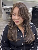レディアル 大宮(REDEAL)&nbsp;外国人風バレイヤージュ/ハイライト/白髪ぼかし