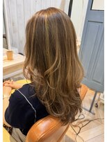 オリ(Oli) フルハイライト×ハニーベージュ