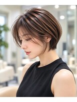 ミューズ(muze)&nbsp;似合わせカット＋白髪ぼかしハイライト＋艶カラー