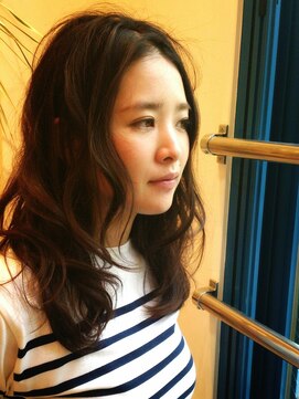 ジュスィコムジュスィ(Je suis comme je suis) ゆるふわミディー