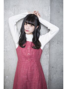 サロンドミルク 原宿(salon de MiLK) 【salon de MiLK 原宿】アッシュベージュ×耳かけゆるウェーブ