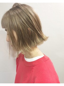 サングース(Sungoose) <sungooseTOKYO>外はねミニマムショートボブ