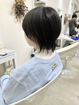 フォーク FOLK 【FOLK】サロンスタイル・ウルフショート♪