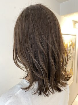 インビテーション(invitation) 大人っぽレイヤースタイル＊