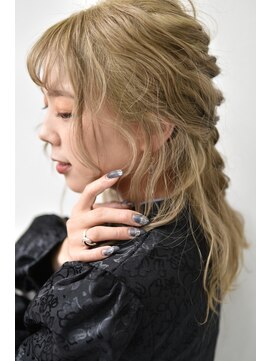 イングローブ ベイシア大原店(Ingrove) ゆるふわハーフアップ