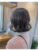 切りっぱなし　外ハネ　ボブ　髪質改善　カーキグレージュ