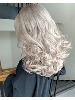 ラピス 千葉(Lapis)&nbsp;ホワイトパールベージュ☆