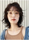 顔周りレイヤーカットくびれヘアミルクティーベージュカラー