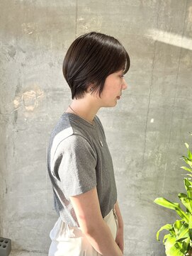 イロア(iroa) くびれスッキリ大人ショート♪