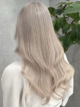 ロウル 渋谷(LOWRL) ホワイトミルクティー/ケアブリーチ/ダブルカラー