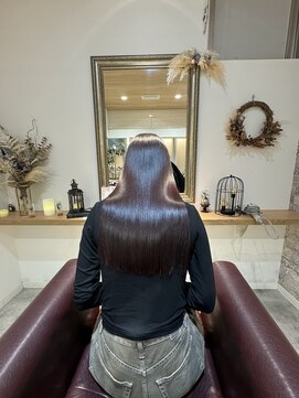 ベルラ(BeLuRA) 美髪矯正後に、美髪エステすると…