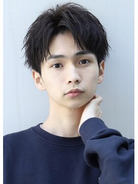 リップス 大宮(LIPPS) 短め センターパート 【ツーブロ刈り上げ黒髪短髪】コンパク