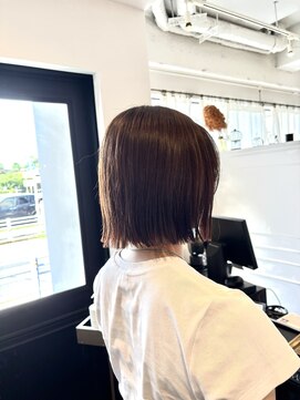 トリコ(trico) 切りっぱなしボブ