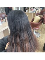 アトリエファゴ ハナミズキ店&nbsp;白髪ぼかしハイライト