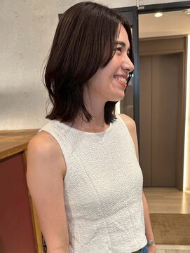 アトリエ(atelier.) 顔周りカット くびれヘア 髪質改善 レイヤー アッシュカラー