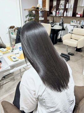 コーム(coom) 美髪ストレート