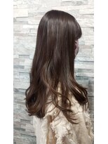 ヴィソップ(V.S.O.P)&nbsp;ローレイヤーと軽巻きでふんわりロング