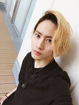 シン(syn) ジャステイン風 かきあげグランジスマートマッシュ