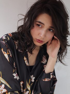 ナル(nalu.) 抜け感重視の外国人ウェーブ◎