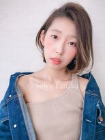 エル(elle)&nbsp;アッシュブラウンイルミナカラー大人ボブオフィスヘア錦糸町亀戸