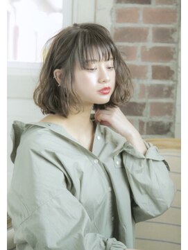 ロンド ストラーダ 心斎橋(Lond strada) セクションカラーペールベージュ