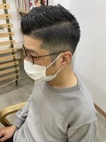 キューズ クラブ(cuz KLUB)&nbsp;【cuzKLUB】バーバースタイルフェードカット×サイドパート/池袋